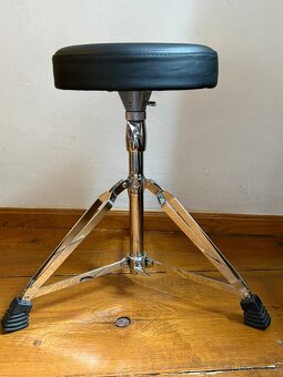 Alesis Nitro Mesh Kit Bundle+Milenium DM-30 E-Drum Monitor - 9