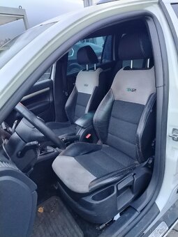 Škoda Octavia 2 RS facelift 2.0 125kw - 9