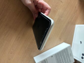 iPhone 11 128gb - 9