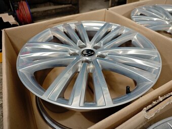 Alu kola celoleštěná Škoda Sirius 19" - 9