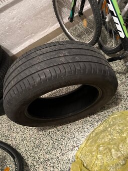 michelin kola 225/55r17 - 9