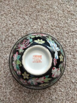 Nová sada z čínského porcelánu - vzor květin - 9