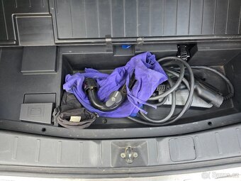Mitsubishi Outlander PHEV - 9