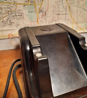 Starožitný bakelitový telefon TESLA z roku 1949 - 9