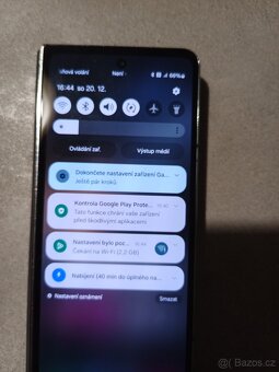 Samsung Galaxy Z Fold 4  12GB/512GB - 9