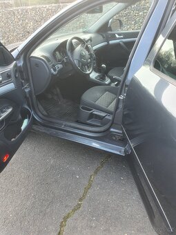 Škoda Octavia 2 combi 1.6TDI 77 kw elegance - 9