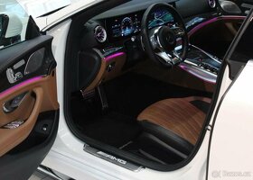 Mercedes-Benz AMG GT 63 S 4Matic+ benzín automat - 9