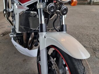HONDA CB1300 2004 / 46000 km // BÍLO-ČERVENÁ - 9