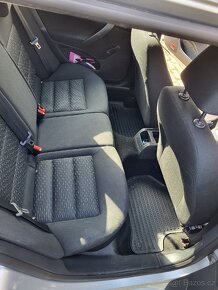 Škoda Octavia II 1.6 tdi - 9