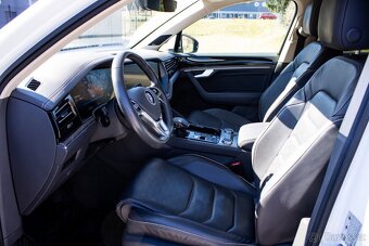 Volkswagen Touareg 3.0 V6 TDI SCR 286k Elegance 4Motion Tipt - 9