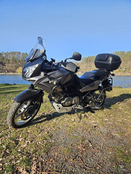 Suzuki DL 650 Vstrom - 9