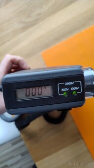 Revizní přístroj PU 186 megmet 2500 - 9