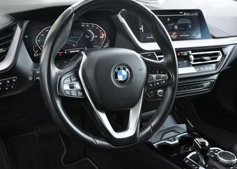 BMW Řada 2 218d ČR 1.MAJ - 9