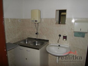 Pronájem kancelářských prostor 200 m2, Opava, Husova - 9