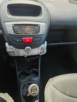 Prodám Citroen C1 rok 2014 pěti dveř - 9