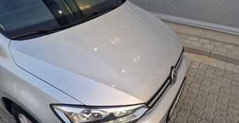 VW Touran 2.0Tdi 110kw r.2019, servis za 54.tis kč - 9