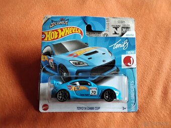 Hot Wheels 9 - 9