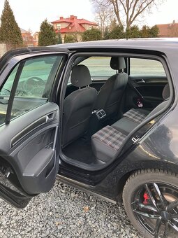 VW Golf GTI 7.5, 169kw, manual, servisní kniha, TOP stav - 9