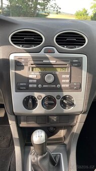 Ford Focus 1,6 tdci - 9