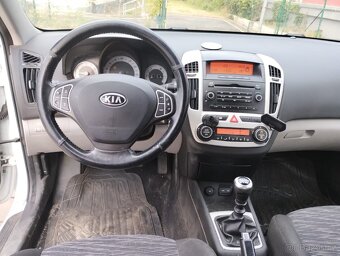 Osobní automobil Kia Ceed, reg. zn. 6B89609 - 9