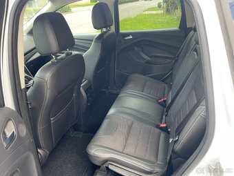 FORD KUGA 2.0 TDCi 103 KW ALU XENON POLOKUZE. - 9