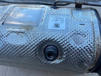 BMW 5er G30/G31 520D DPF filtr 8587749 - 9