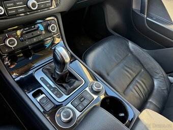 VW Touareg 3.0TDI, 193KW, 2016, panorama., tažné, nová STK - 9