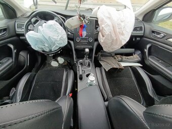 Renault Megane IV náhradní díly - 9