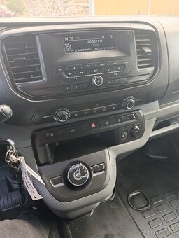 Peugeot Expert - 9
