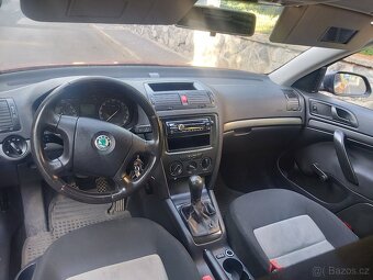 PRODAM ŠKODA OCTAVIA II Combi 1.4 59KW STK 7 2026 - 9