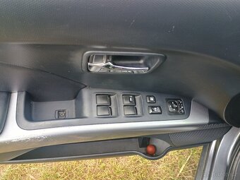 Prodej Mitsubishi Outlander - 9