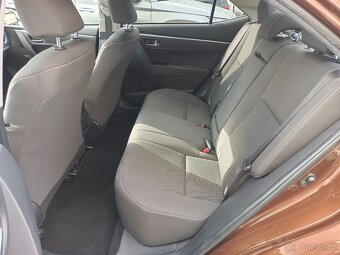 Toyota Corolla 1.6VVT-i 97kW Manual - záruka Autodraftu - 9