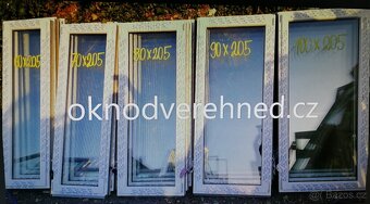 plastové dveře dvoukřídlové - 9