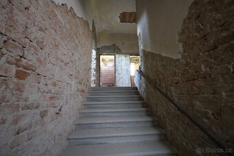 Prodej komerčního objektu Klokočov - 9