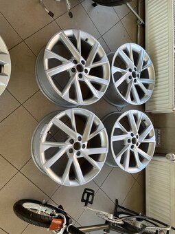 215/45R18” 89V Goodyear eagle F1 asymmetric3 - 9