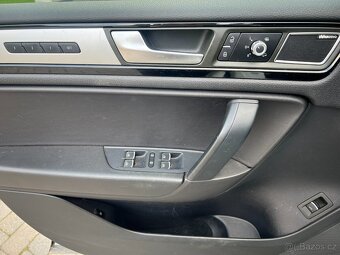 VW Touareg 3.0 R-Line, 4x4, kůže, TOP výbava - 9