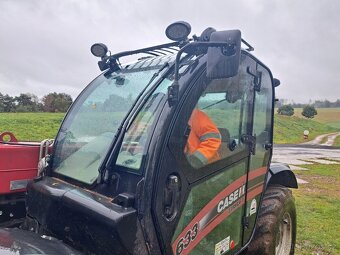 CASE FARMLIFT 633 4X4 - 9