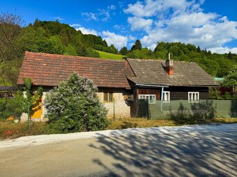Dům s č.p., st. pozemek 1486 m2 Huslenky - Kychová - 9
