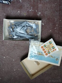 Plastikové stavebnice letadel 1/72 - 9