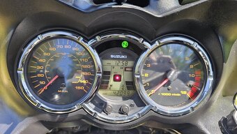Suzuki V-Strom DL1000 - 9