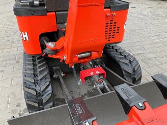 Bagr 1100 kg, diesel jednoválec CR11OH - mimoosý - 9