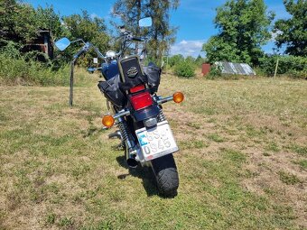 Suzuki intruder VS 800 r.v. 1994 - 9