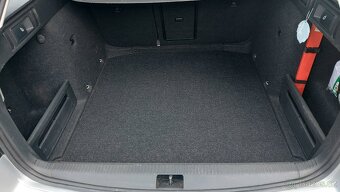 Škoda Octavia 1.6Tdi, motor najeto 125tis.km - 9