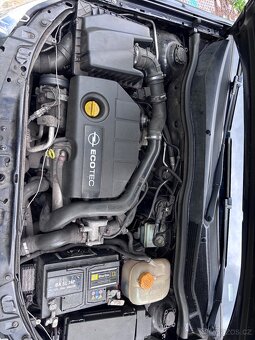 Prodám Opel Astra H 1.7 cdti 74 kw 2008 rok - 9