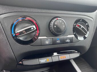 Hyundai i20, 1.2l benzín,55kw,EDICE GO,Hnědá,2018/ 67 000km - 9