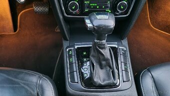 Škoda Superb 2.0 TDi 125kw, DSG,Elegance - 9