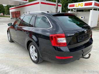 Škoda Octavia Combi 1.6 TDI 77KW - 9