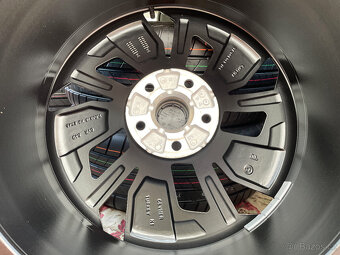 ŠKODA KAROQ NOVÁ R18 MIRAN letní BRIDGESTONE DOT2024 - 9