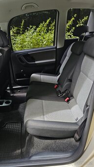 Škoda Roomster 1.4 16v face, pěkný stav, MOTOR PO GOZARUKA - 9
