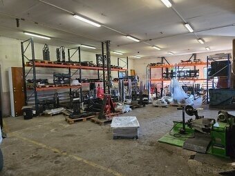 nabízíme na pronajem průmyslový areál v MARTINE na Slovensku - 9